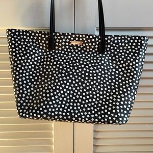 Like New Kate Spade tote.